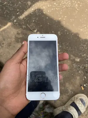 Apple iPhone 6s 64 GB