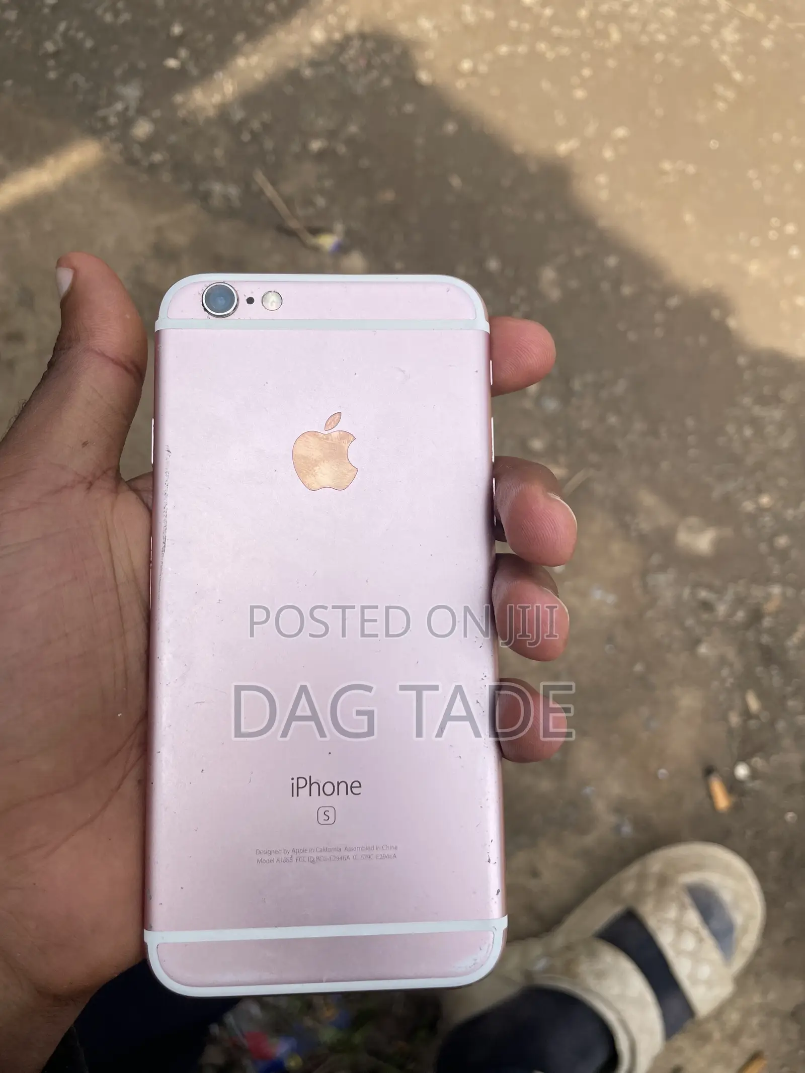 Apple iPhone 6s 64 GB