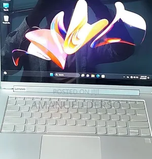 New Laptop Lenovo Yoga Book 9i 16GB Intel Core i9 SSD 512GB