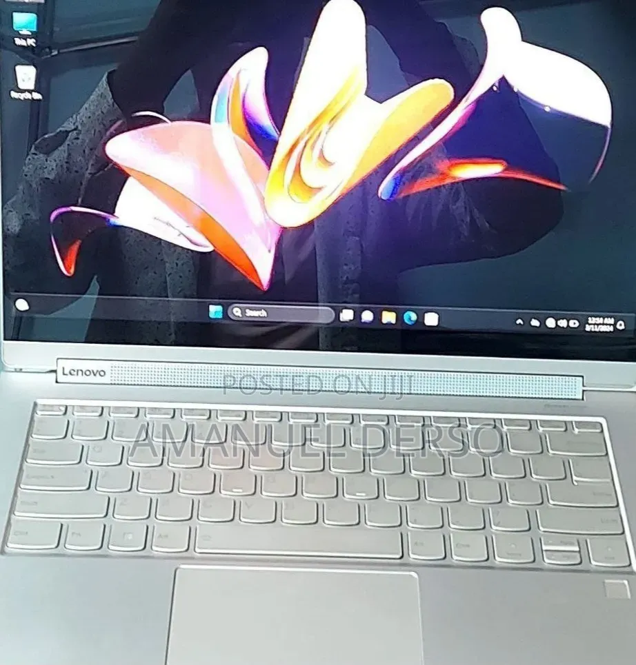New Laptop Lenovo Yoga Book 9i 16GB Intel Core i9 SSD 512GB