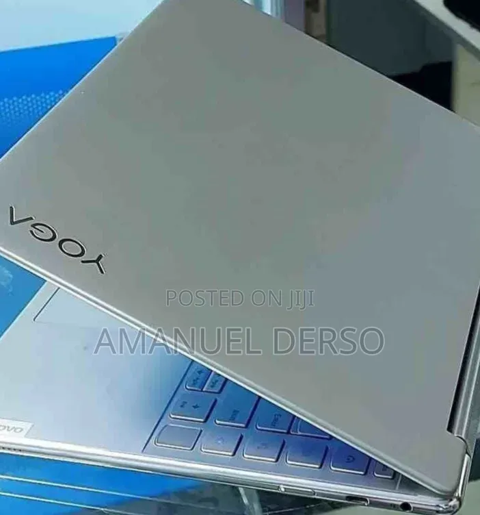 New Laptop Lenovo Yoga Book 9i 16GB Intel Core i9 SSD 512GB
