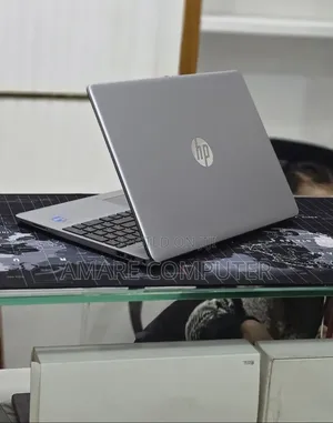 New Laptop HP Stream Notebook 8GB Intel Core i5 SSD 512GB