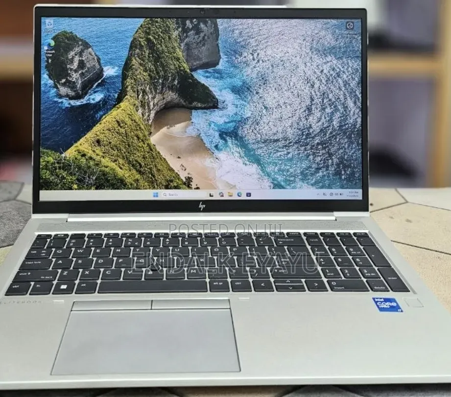 New Laptop HP EliteBook 850 G8 16GB Intel Core i7 SSD 512GB