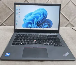 New Laptop Lenovo ThinkPad T14 16GB Intel Core i7 SSD 512GB