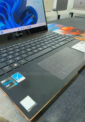 New Laptop Asus Zenbook 14 16GB Intel Core i7 SSD 512GB