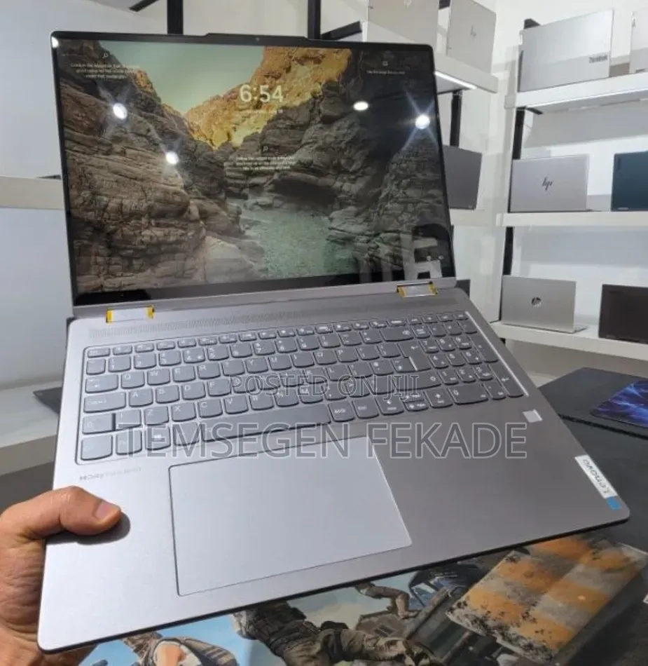 New Laptop Lenovo ThinkPad Yoga 16GB AMD Ryzen 7 SSD 512GB
