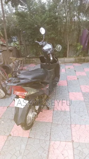 Bajaj Pulsar 220 F 2022 Black