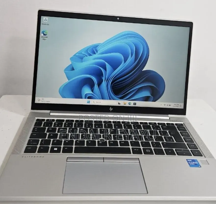 New Laptop HP EliteBook 840 G8 16GB Intel Core i5 SSD 512GB