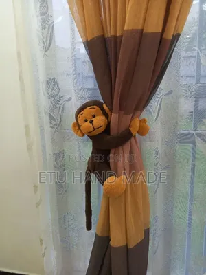 Curtain Holder