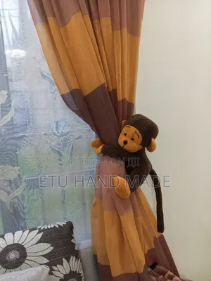 Curtain Holder