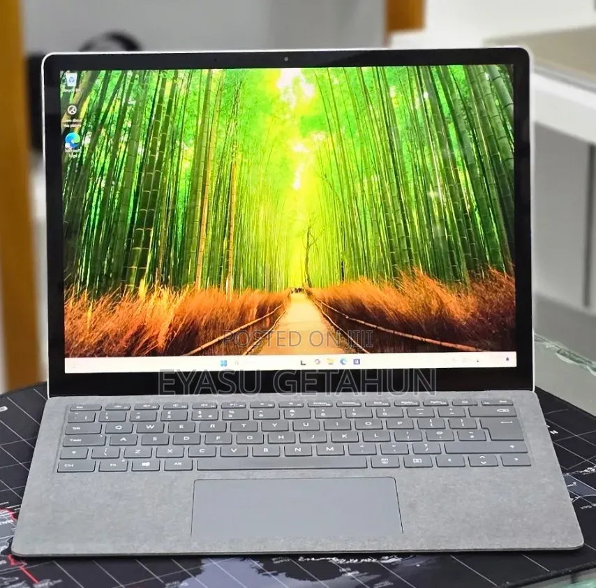 New Laptop Microsoft Surface Laptop 3 16GB Intel Core i7 SSD 512GB