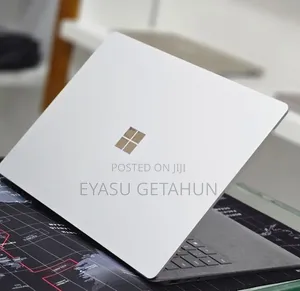 New Laptop Microsoft Surface Laptop 3 16GB Intel Core i7 SSD 512GB