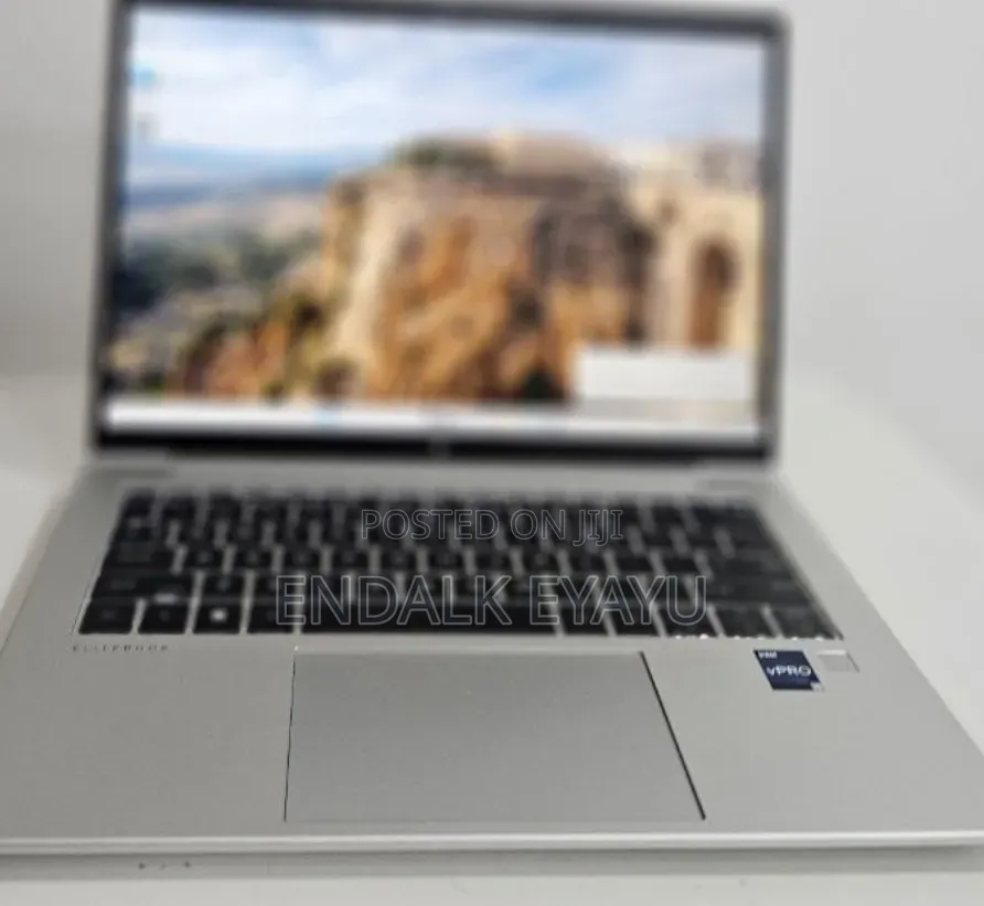New Laptop HP EliteBook 840 G9 16GB Intel Core i5 SSD 512GB