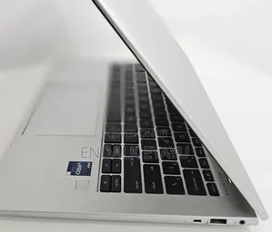 New Laptop HP EliteBook 840 G9 16GB Intel Core i5 SSD 512GB