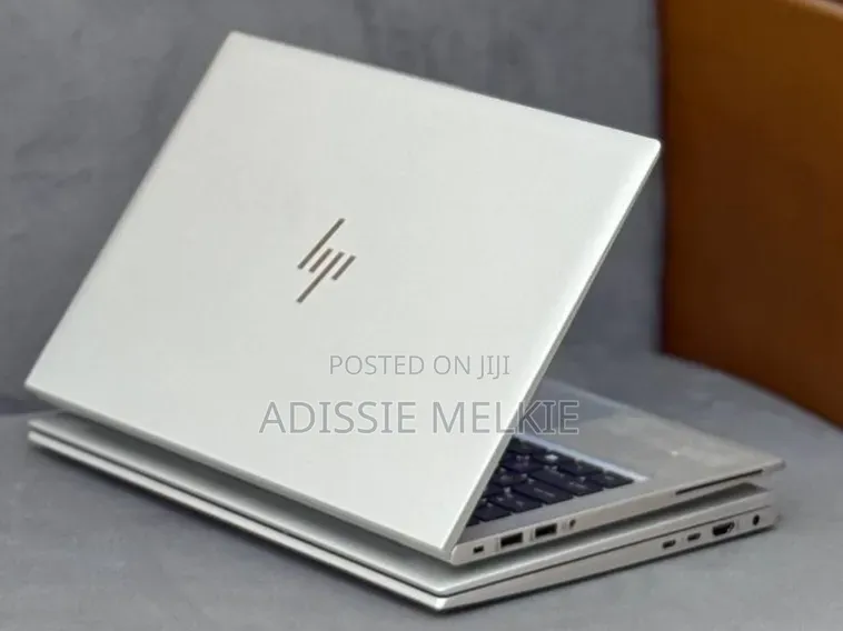 New Laptop HP EliteBook 830 G8 16GB Intel Core i7 SSD 512GB