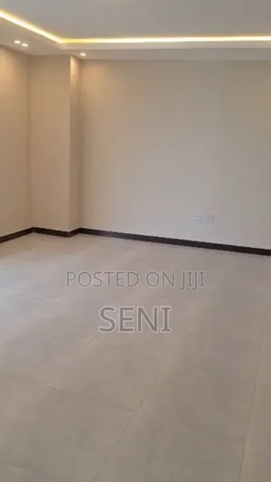 Furnished 2bdrm Condo in ሳይት 2, Bole for sale