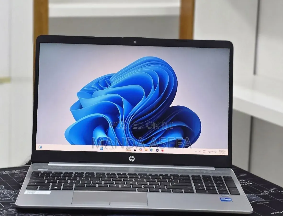 New Laptop HP Stream Notebook 8GB Intel Core i5 SSD 512GB