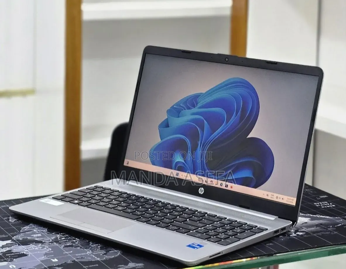 New Laptop HP Stream Notebook 8GB Intel Core i5 SSD 512GB
