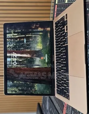 New Laptop Apple MacBook Air 2020 8GB Intel Core i3 SSD 256GB