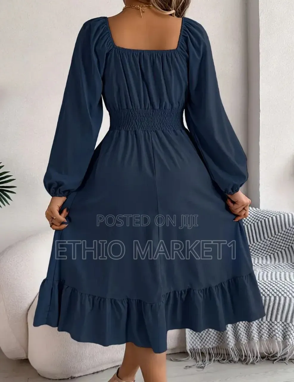 Women's Square Neck Long Sleeves Dress