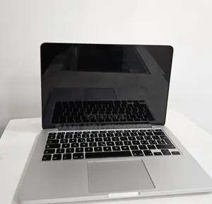 New Laptop Apple MacBook Pro 2015 8GB Intel Core i7 SSD 256GB