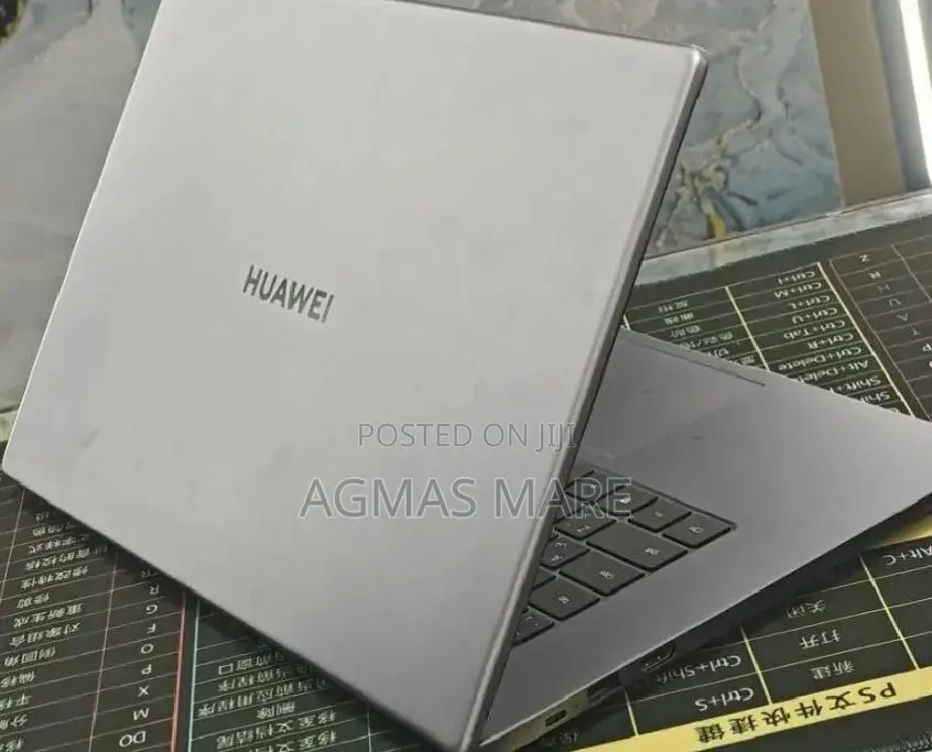 New Laptop Huawei 8GB Intel Core i3 SSD 256GB