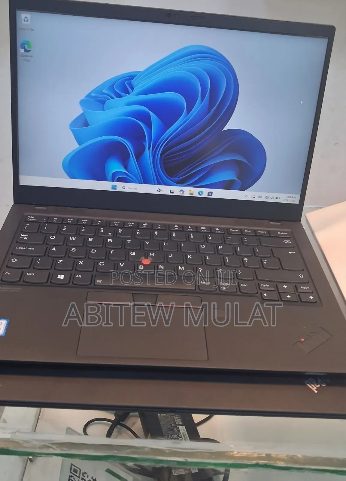 New Laptop Lenovo ThinkPad X1 Carbon 16GB Intel Core i5 SSD 512GB