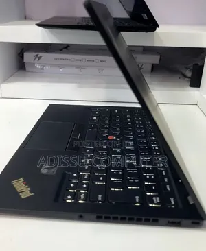 New Laptop Lenovo ThinkPad X1 Carbon 8GB Intel Core i5 SSD 512GB