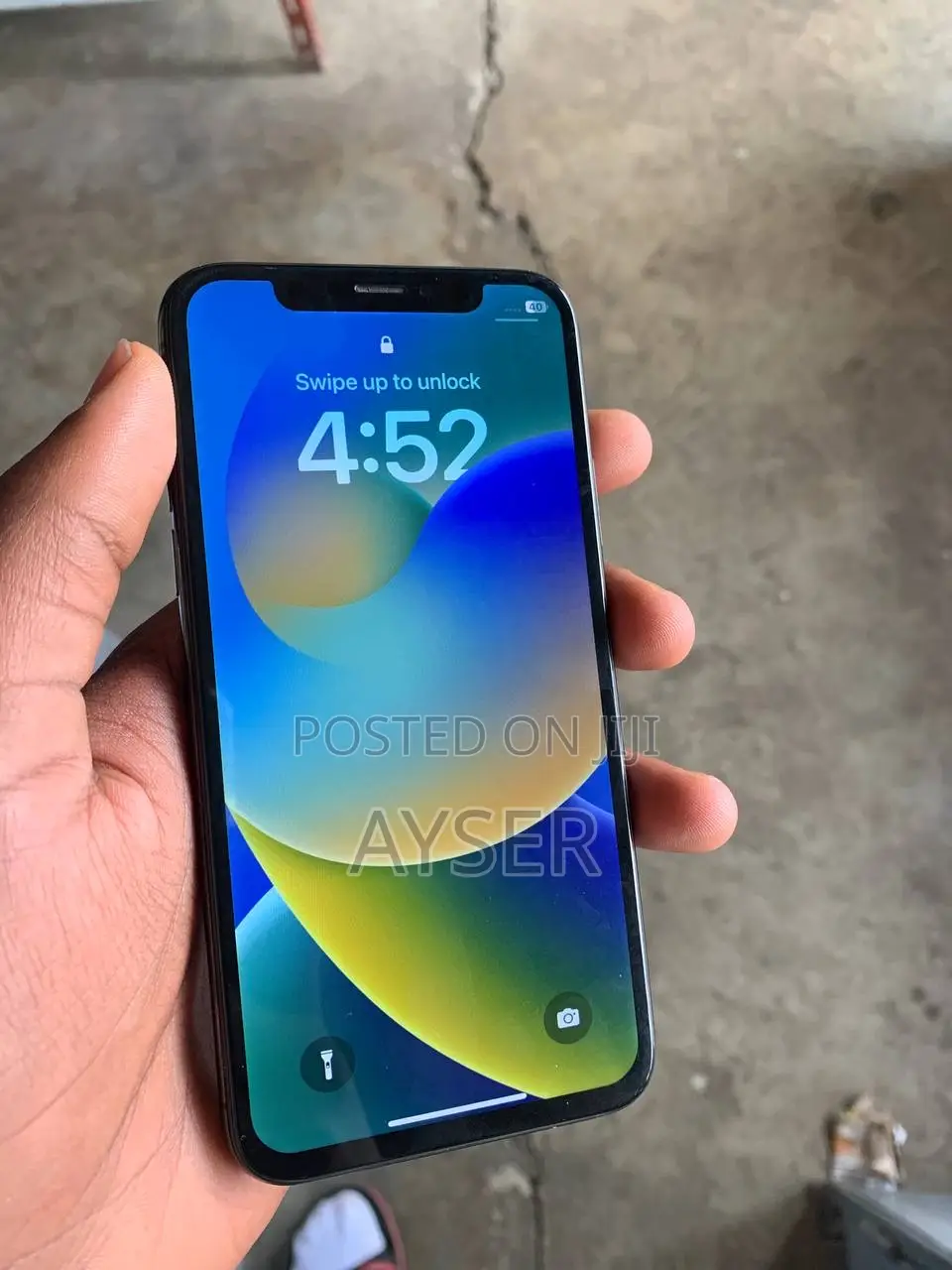 Apple iPhone X 64 GB Black