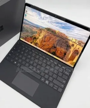 New Laptop Apple 16GB AMD A10 SSD 512GB