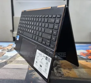 New Laptop Asus ZenBook Flip 14 UX461UA 16GB Intel Core i7 SSD 512GB
