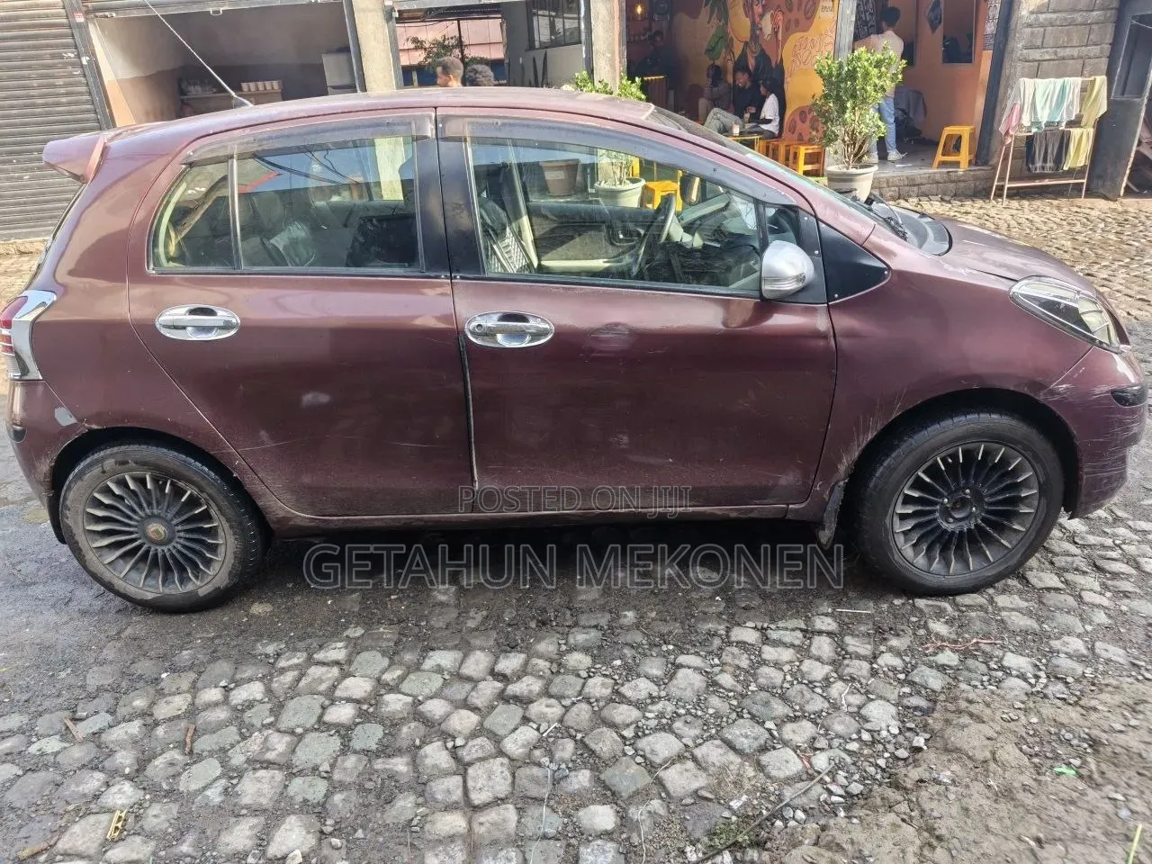 Toyota Yaris 2010 Burgundy