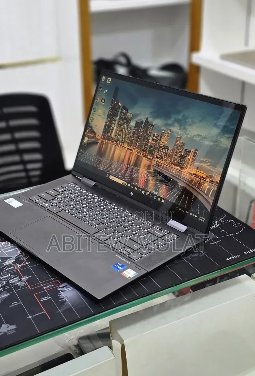 New Laptop HP Envy x360 16GB Intel Core i7 SSD 512GB