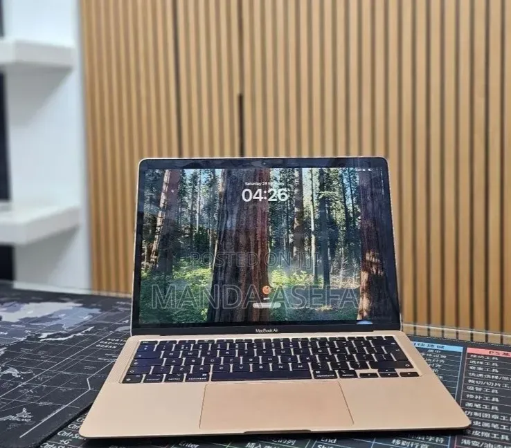 New Laptop Apple MacBook Air 8GB Intel Core i3 SSD 256GB