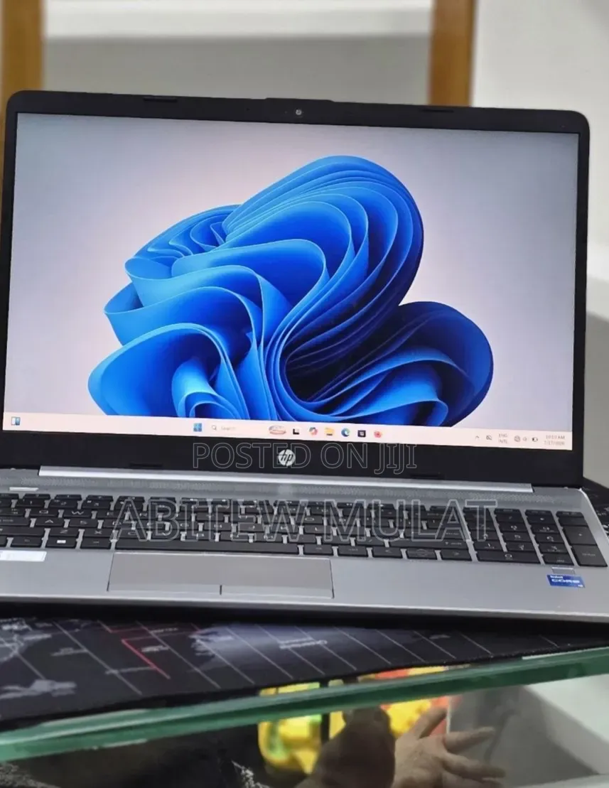 New Laptop HP Stream Notebook 8GB Intel Core i5 SSD 512GB