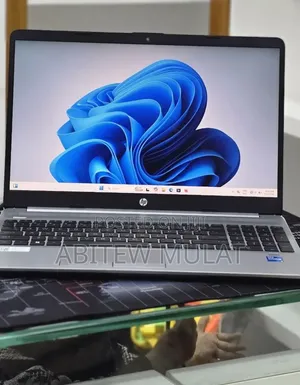 New Laptop HP Stream Notebook 8GB Intel Core i5 SSD 512GB