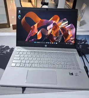 New Laptop HP Pavilion 14 8GB Intel Core i5 SSD 512GB