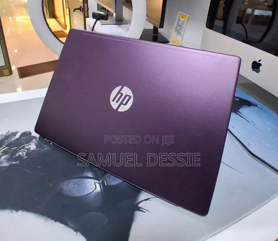 New Laptop HP Pavilion 14 8GB Intel Core i5 SSD 512GB
