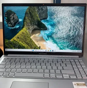 New Laptop Asus 16GB AMD Ryzen 7 SSD 512GB