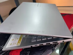 New Laptop Asus 16GB AMD Ryzen 7 SSD 512GB