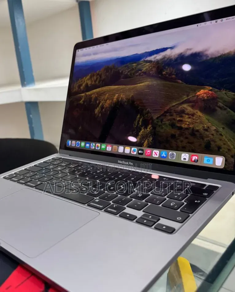New Laptop Apple MacBook Air 2020 M1 16GB Apple M1 SSD 512GB