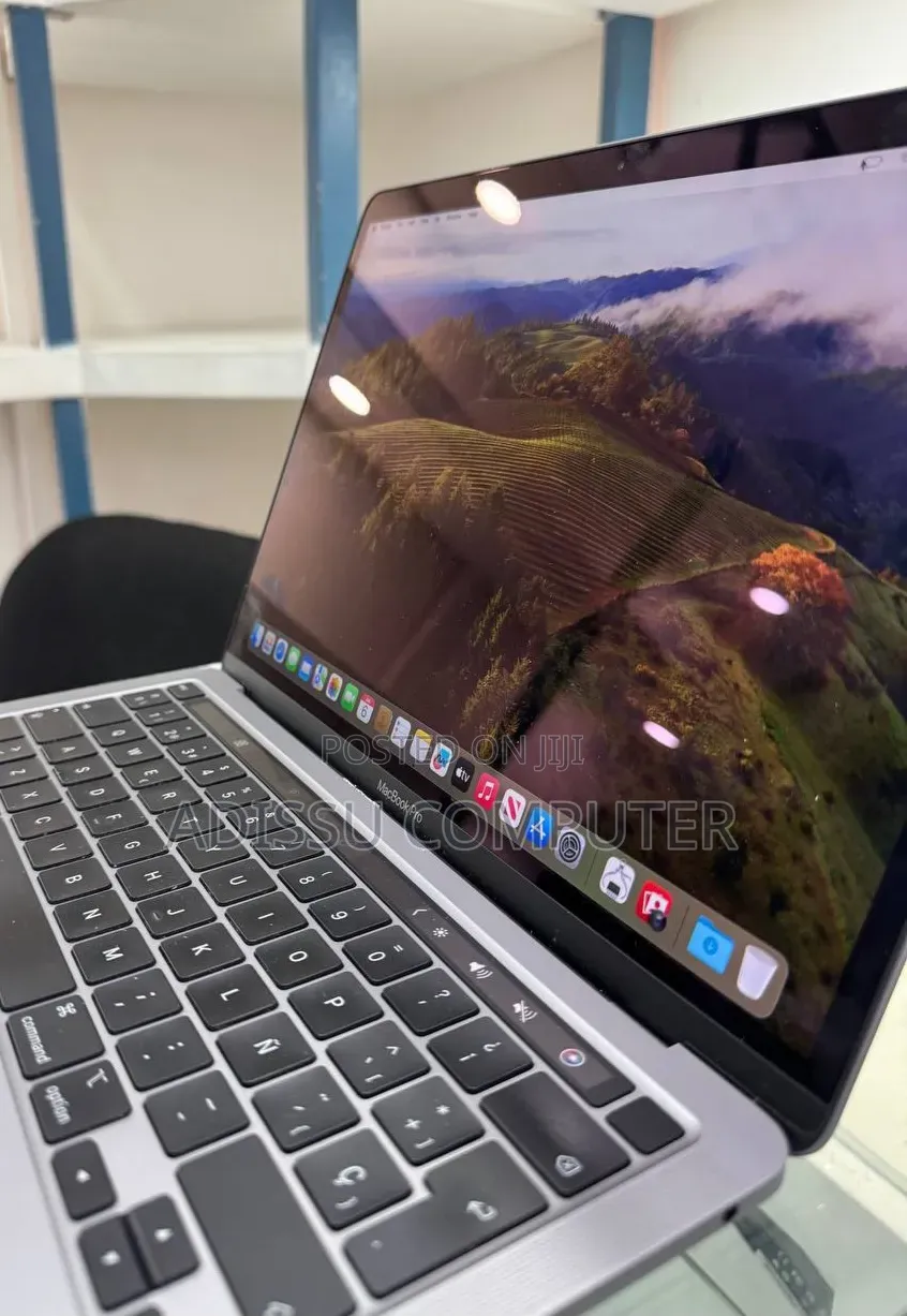 New Laptop Apple MacBook Air 2020 M1 16GB Apple M1 SSD 512GB