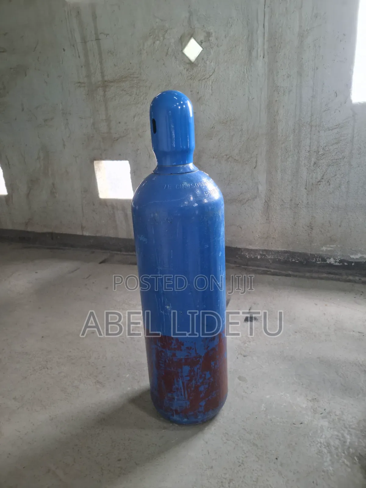 Oxygen Cylinder Manufacture for Longterm Use With Performance Standard