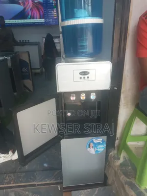 AQuadrop Water Dispenser