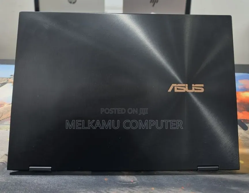 New Laptop Asus Zenbook 14 16GB Intel Core i7 SSD 512GB