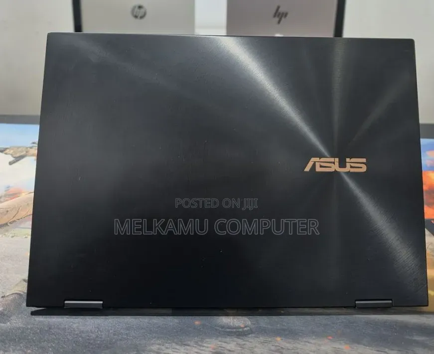 New Laptop Asus Zenbook 14 16GB Intel Core i7 SSD 512GB