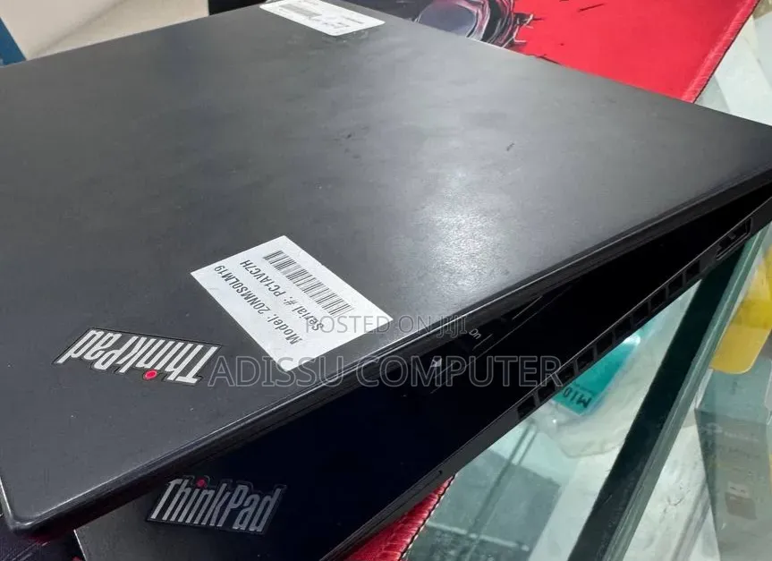 New Laptop Lenovo 16GB AMD Ryzen 5 SSD 512GB