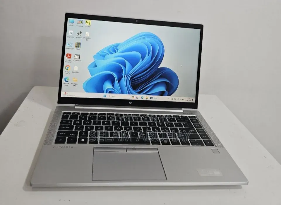 New Laptop HP EliteBook 840 G8 16GB Intel Core i7 SSD 512GB