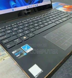 New Laptop Asus 16GB Intel Core i7 SSD 512GB