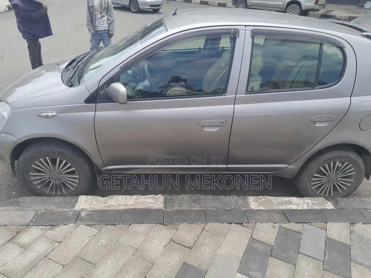 Toyota Vitz 2001